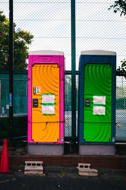 Best Portable bathroom rental  in Lawton, IA